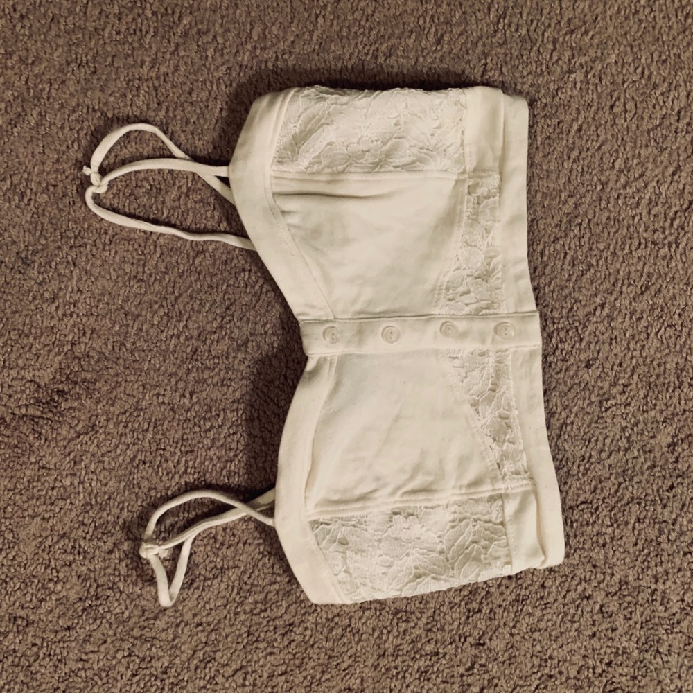 Crop top - Picture 2 of 3